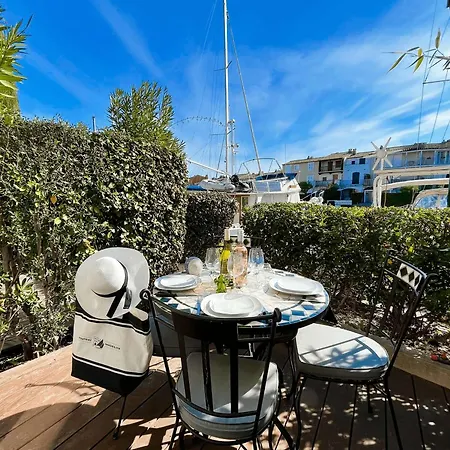 Moderne Climatisé Avec Terrasse à Port - Fr-1-868-22 Appartement Grimaud